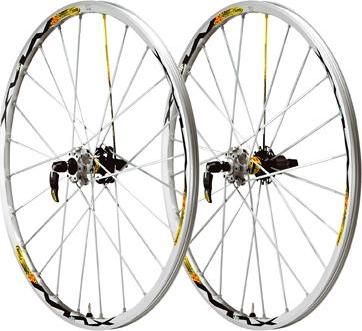 Комплект колес Mavic Crossmax SL disk CL, 99511414, стальной барабан стандарта Shimano, ось передняя 100мм, ось задняя 135мм, center lock, цвет серебристый.