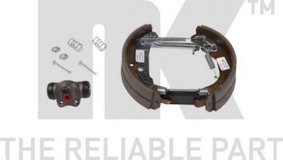NK 443654001 комплект тормозных колодок на OPEL ASTRA F Van (55_)