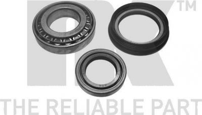 NK 762213 комплект подшипника ступицы колеса на NISSAN TERRANO I (WD21)
