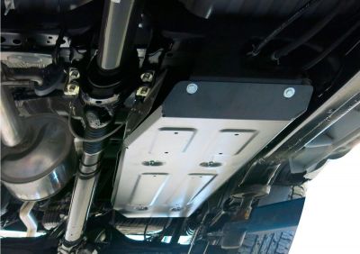 RIVAL RIVAL 333.9505.1.6 Защита топливного бака + крепеж, Toyota Hilux 2015-, V - 2.4d; 2.8d; полный привод (333.9505.1.6)