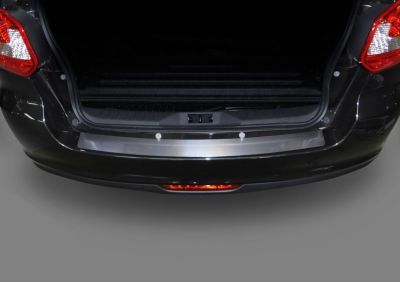 RIVAL RIVAL NB.H.6002.1 Накладка багажника RIVAL (1 шт.) Lada Granta Hatchback 2014- (NB.H.6002.1)