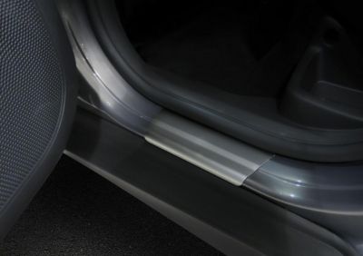 RIVAL RIVAL NP.1801.3 Накладки порогов Ford Focus III (2015-) (NP.1801.3)
