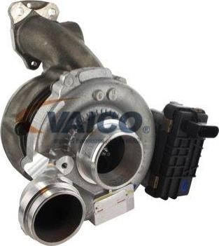 VAICO V30-8317 компрессор, наддув на MERCEDES-BENZ E-CLASS (W211)