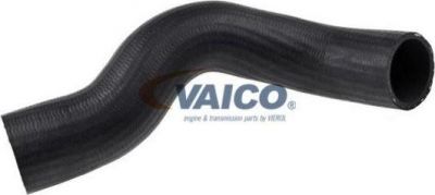 VAICO V38-0300 трубка нагнетаемого воздуха на NISSAN NAVARA (D40)