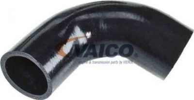 VAICO V95-0359 трубка нагнетаемого воздуха на VOLVO C30