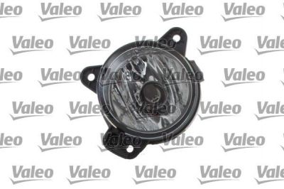 VALEO Фара противотуманная L SKODA Fabia/Roomster/VW T5/Multivan/Crafter 30-50 (045088)