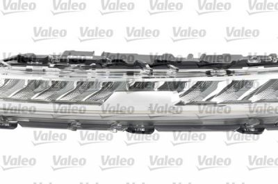 Valeo 045151 фара дневного освещения на CITROEN C4 Picasso II