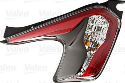 Valeo 047000 задний фонарь на NISSAN JUKE (F15)