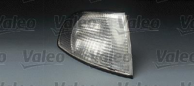 VALEO Указатель поворота AUDI A4 [B5] 1/95-5/99 левый (8D0953049, 085733)