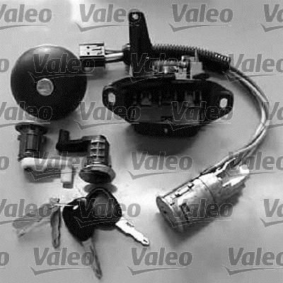 Valeo 256716 комплект цилиндра замка на RENAULT MEGANE I (BA0/1_)