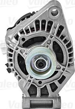 Valeo 437623 генератор на FORD FOCUS II седан (DA_)