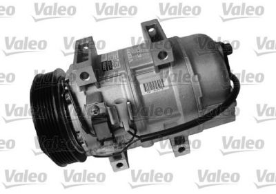 VALEO Компрессор кондиционера VO S60, S80, V70 II 98-10 (699262)