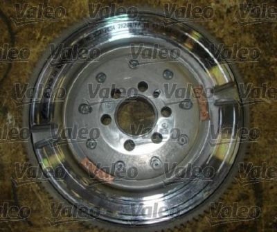 VALEO Двухмассовый маховик Alfa Romeo 145. 146. 147. 156. 166 (836016)