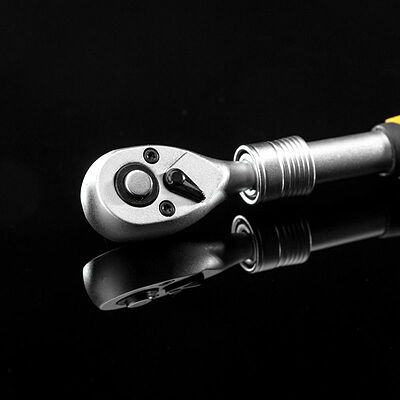 Kranz KR-12-8413 Ключ телескопический трещоточный 1/4, 162-210мм, CrV, двухкомпонентная рукоятка KRANZ