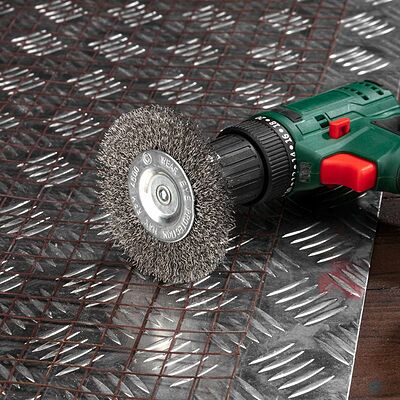 Kranz KR-91-1246 Щетка дисковая для дрели, витая стальная проволока, 100мм KRANZ