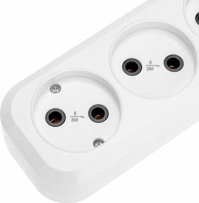 PROconnect 13-4207 Удлинитель 3 гнезда, 5м, 2х0,75мм², б/з, белый PROconnect