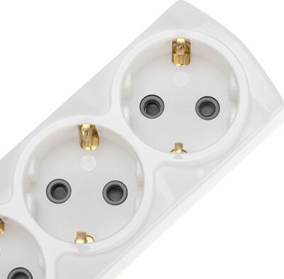 REXANT 13-4102 Удлинитель PREMIUM 3 гнезда, 5м, 3х1,5мм², с/з, белый REXANT