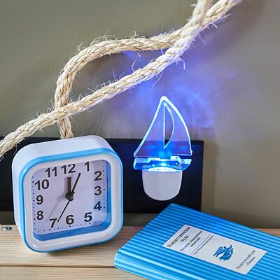 REXANT 75-0313 Ночник светодиодный ПАРУС ОДИНОКИЙ голубое свечение, 230В REXANT