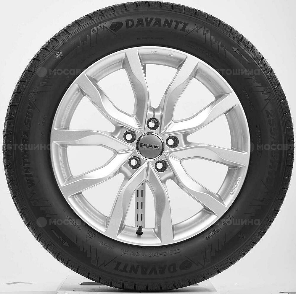 Side view  Davanti Wintoura SUV 285/45 R19 111V