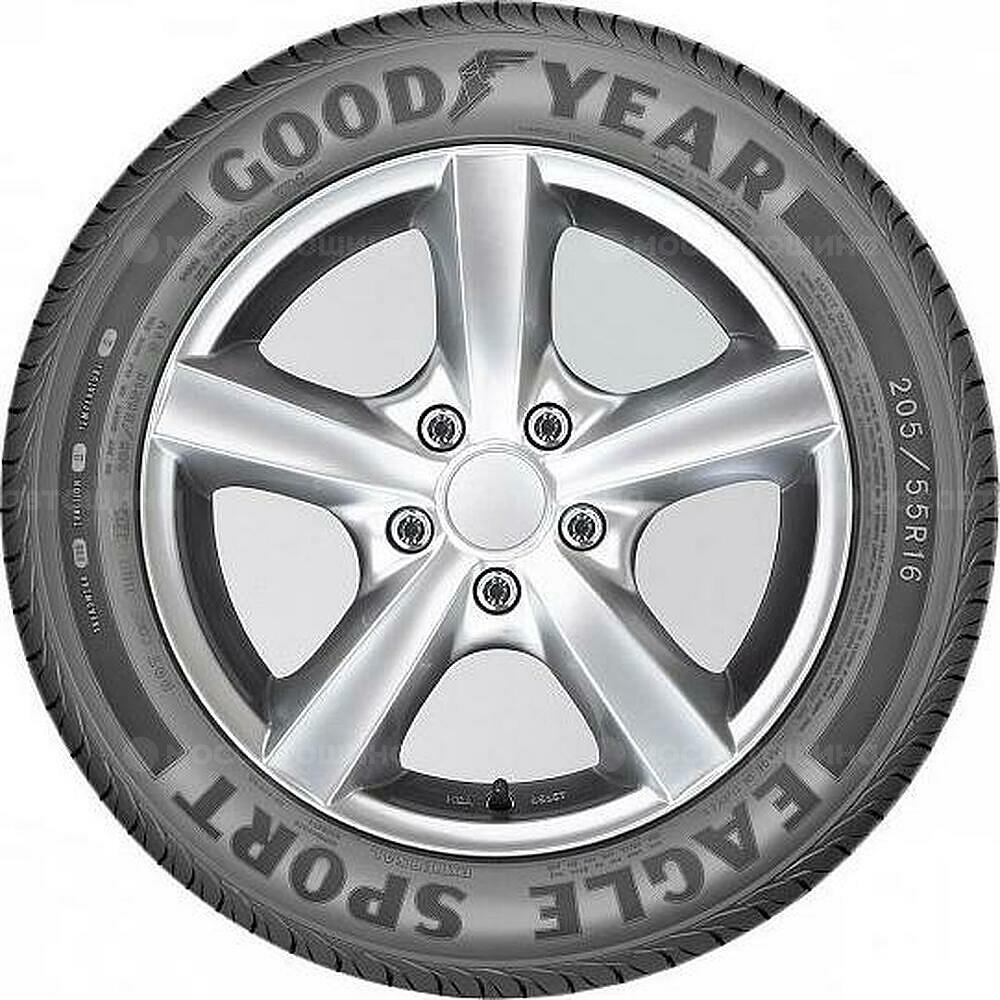 Side view Goodyear Eagle Sport 265/50 R19