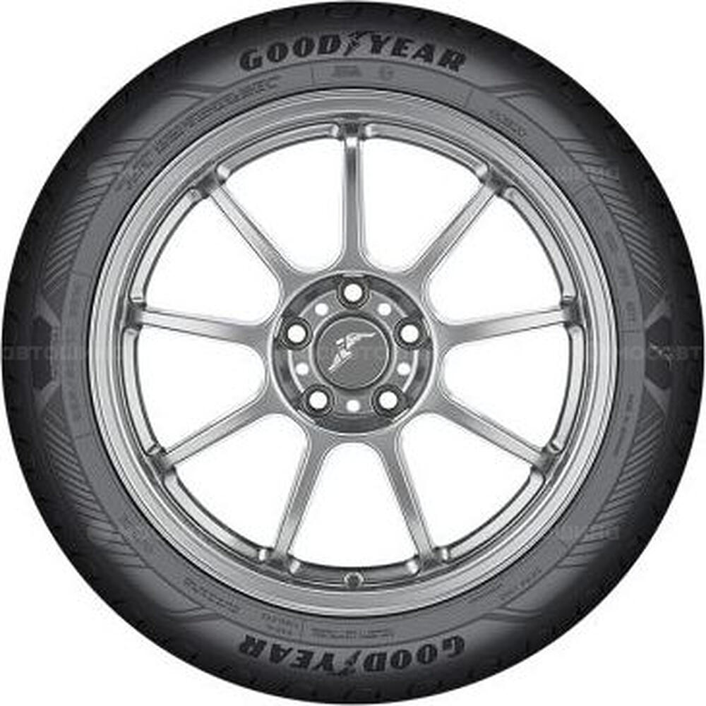 Side view Goodyear EfficientGrip Performance 2 205/55 R17 95V XL
