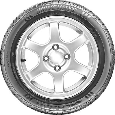 Lassa Driveways 245/45 R18 100Y