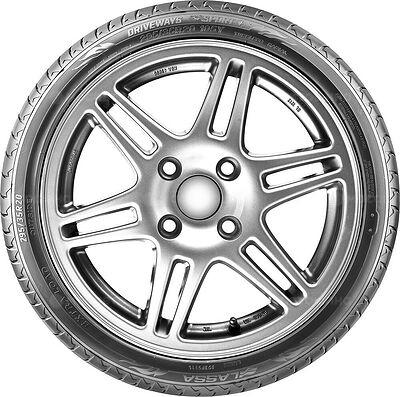 Lassa Driveways Sport+ 245/40 R18 97Y XL