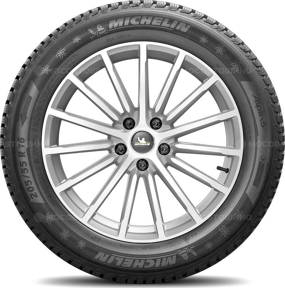 Side view Michelin Alpin A5