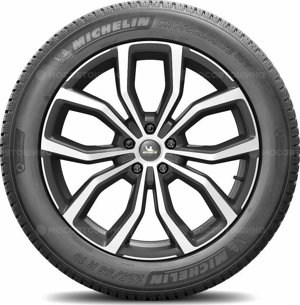 Side view Michelin CrossClimate SUV