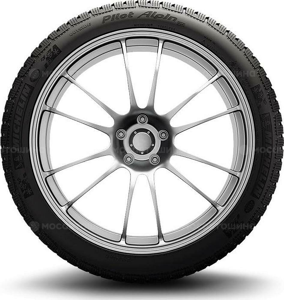 Side view Michelin Pilot Alpin PA4