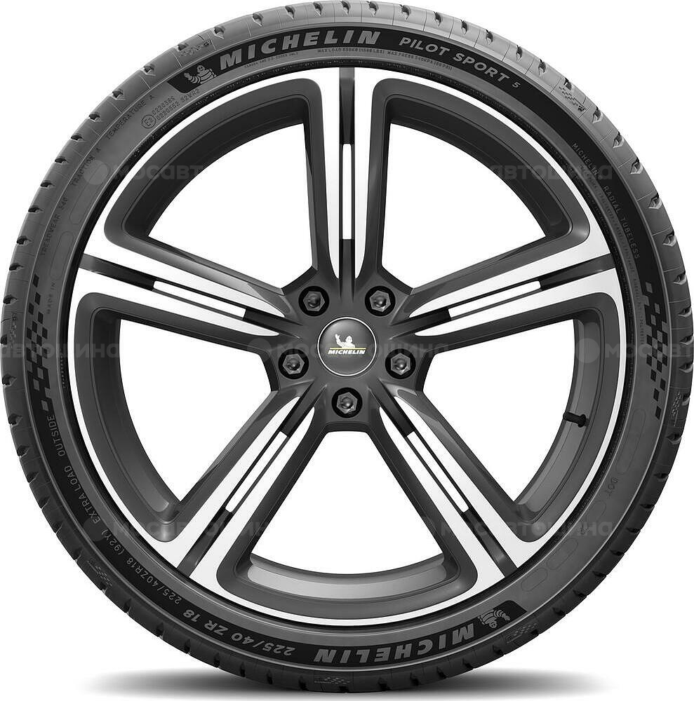 Side view Michelin Pilot Sport 5 245/45 ZR20 103Y XL