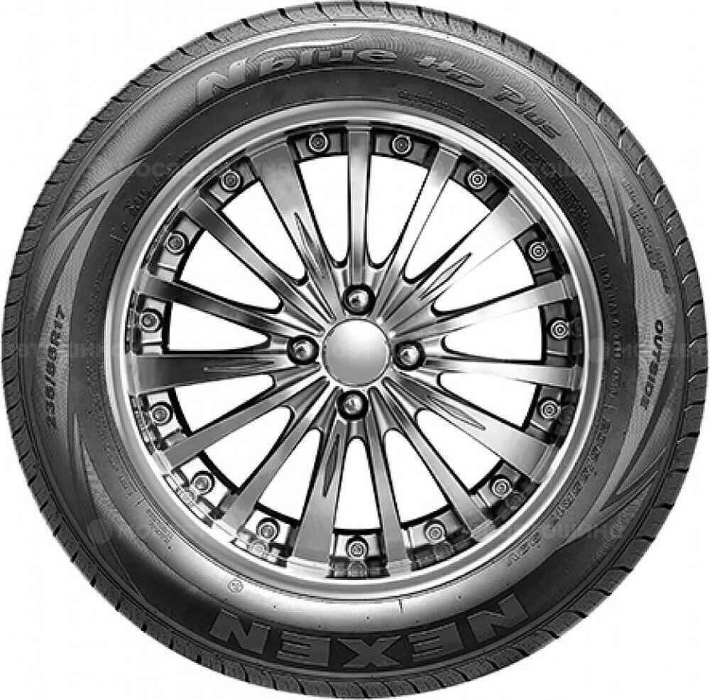 Side view Nexen N'Blue HD Plus 205/70 R15 96T 