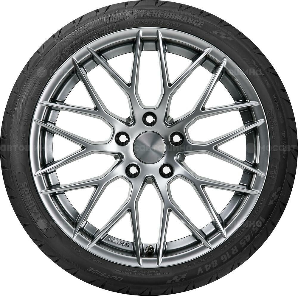 Side view Taurus High Performance 215/60 R16 99H XL