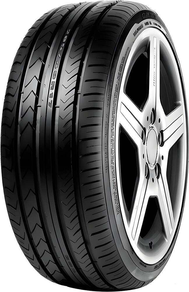Onyx NY-901 245/40 R18 97W
