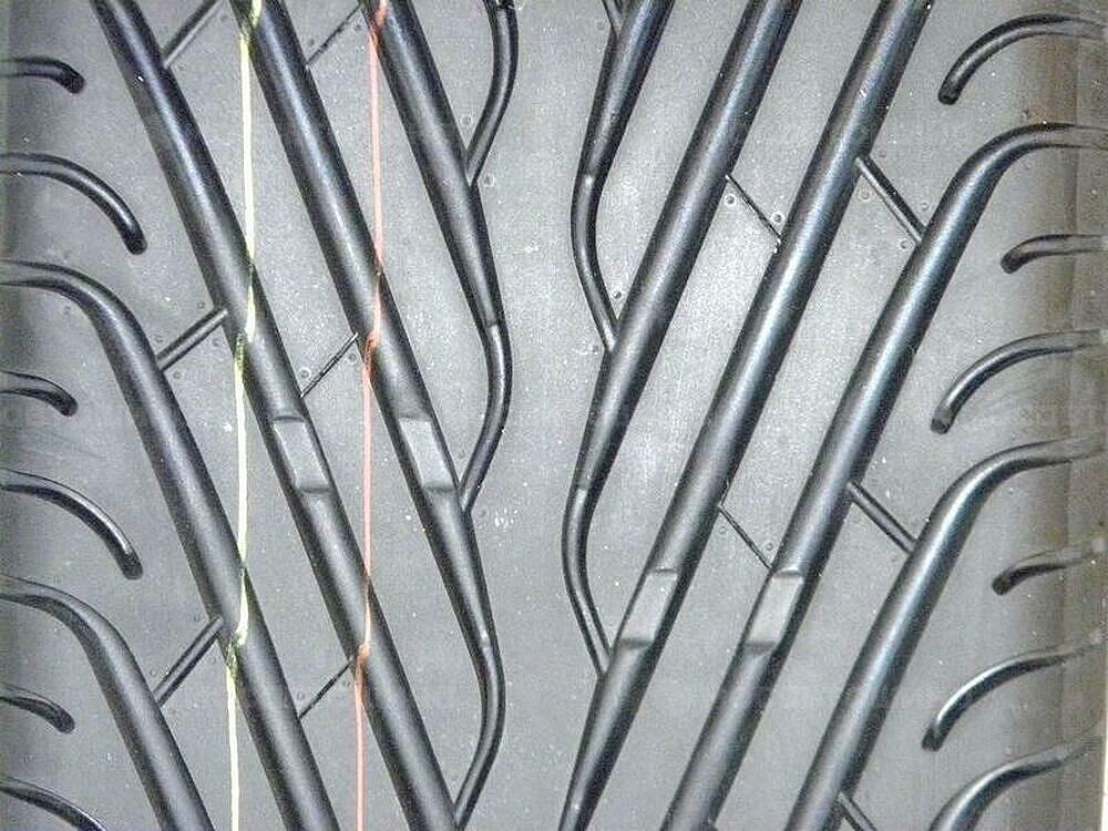 Tread Durun F-One 275/40 R20 106V XL