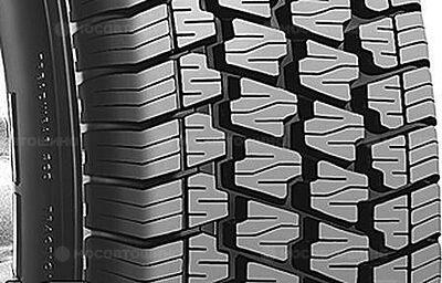 Roadstone Radial A/T (RV) LT195/70 R15 104/102R