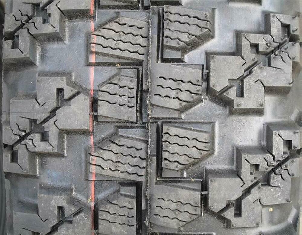 Tread Ярославль Я-569 235/75 R15 105Q