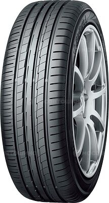 Yokohama Bluearth AE50 (Уценка) 215/65 R16 98H