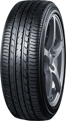 Yokohama decibel E70B 215/55 R17 93V 