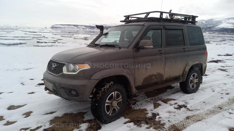 Автомобильные шины Achilles Desert Hawk M/T на автомобиле uaz patriot [1596]