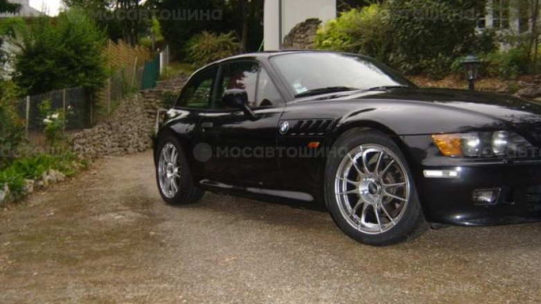 Диски OZ Racing Ultraleggera R17 на автомобиле BMW Z3 [1207]