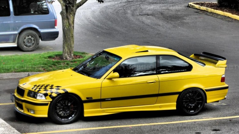 Диски OZ Racing Ultraleggera R17 на автомобиле BMW 3 Coupe(E36) [1208]