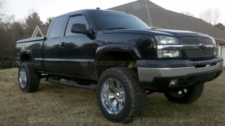 Автомобильные шины Federal Couragia M/T R20 на автомобиле Chevrolet Silverado [1337]