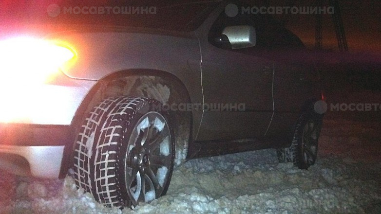 Диски BMW B57 R20 на автомобиле BMW X5(E53) [1340]