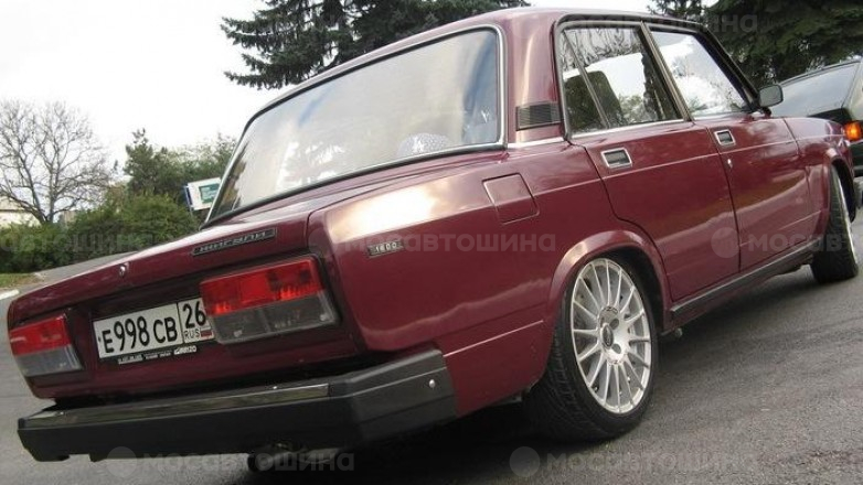 Диски OZ Racing Superturismo R16 на автомобиле VAZ 21061 [155]