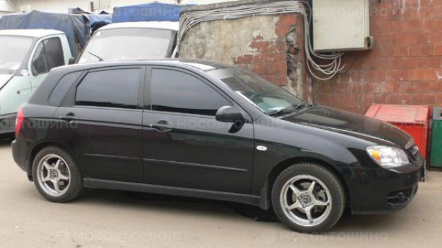 Диски OZ Racing Crono HT R16 на автомобиле Kia Cerato [134]