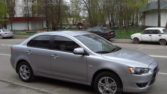 Диски Mitsubishi MI6 R16 на автомобиле Mitsubishi Lancer X [61]