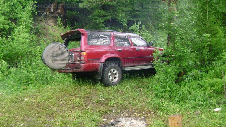 Автомобильные шины Барнаул Forward Safari 500 R15 на автомобиле Toyota Hilux [1257]