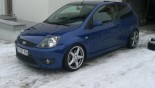 Диски Dezent T на автомобиле Ford Fiesta ST