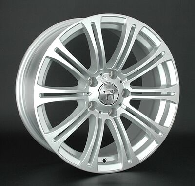 Replica B84 8x18 5x120 ET 34 Dia 72.69 silver